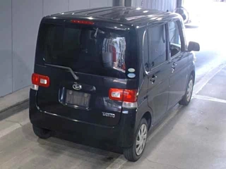DAIHATSU TANTO 2011