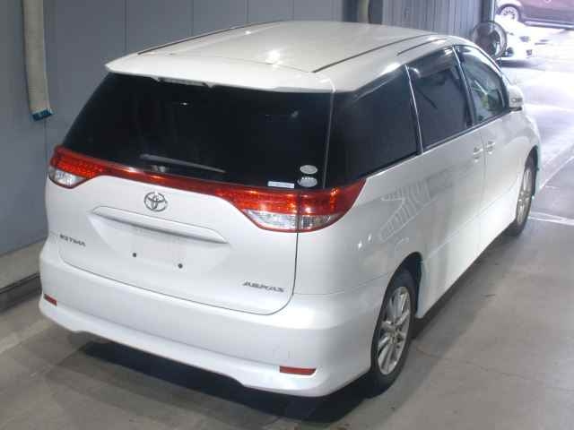 TOYOTA ESTIMA 2009