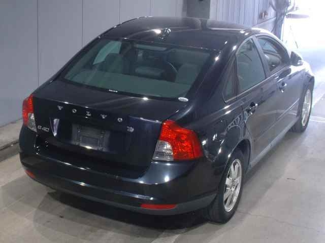 VOLVO S40 2010