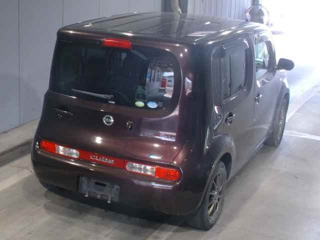 NISSAN CUBE 2010