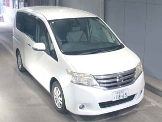 NISSAN SERENA 2011