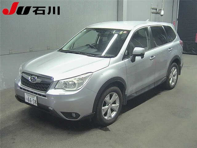 SUBARU FORESTER 2015