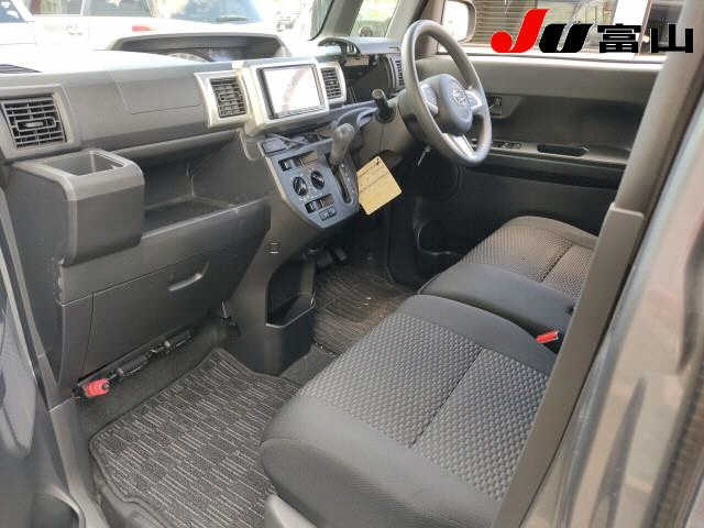 DAIHATSU WAKE 2014