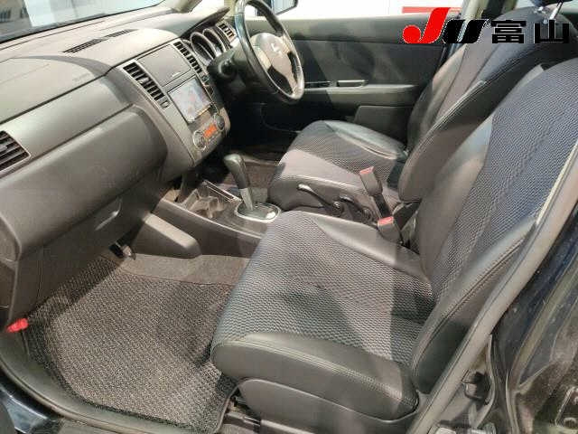 NISSAN TIIDA 2009