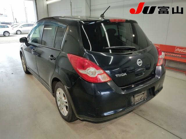 NISSAN TIIDA 2009