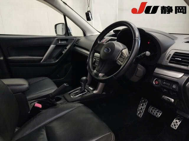 SUBARU FORESTER 2013