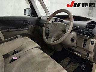DAIHATSU TANTO 2008