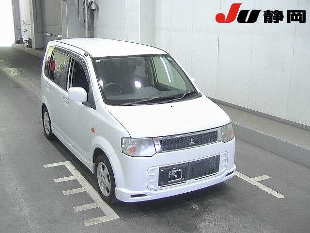 MITSUBISHI EK SPORTS 2013