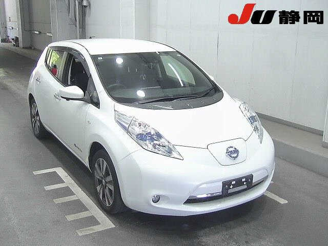 NISSAN LEAF 2016
