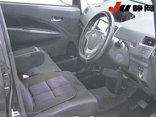 DAIHATSU MOVE 2012