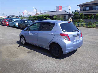 TOYOTA VITZ 2013