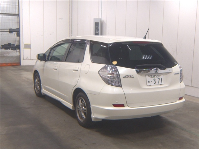 HONDA FIT SHUTTLE 2012