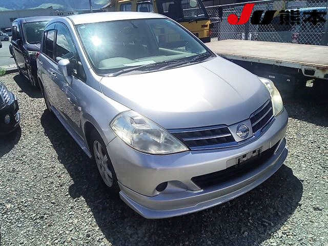 NISSAN TIIDA 2009