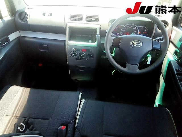DAIHATSU MOVE CONTE 2015