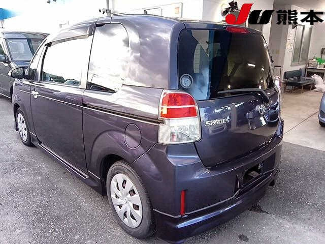 TOYOTA SPADE 2014