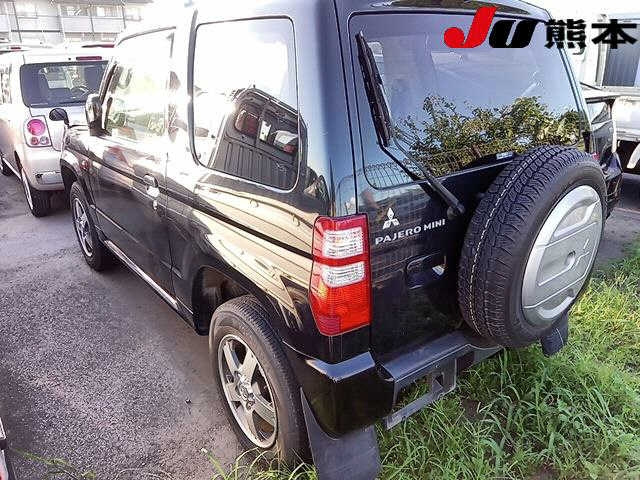 MITSUBISHI PAJERO MINI 2011