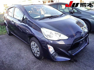 TOYOTA AQUA 2015