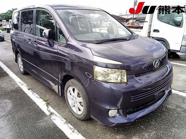TOYOTA VOXY 2008