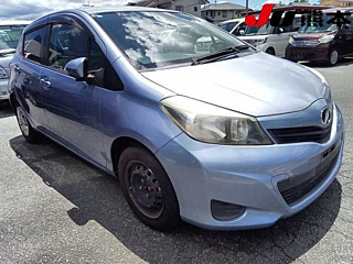 TOYOTA VITZ 2012