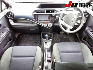 TOYOTA AQUA 2015