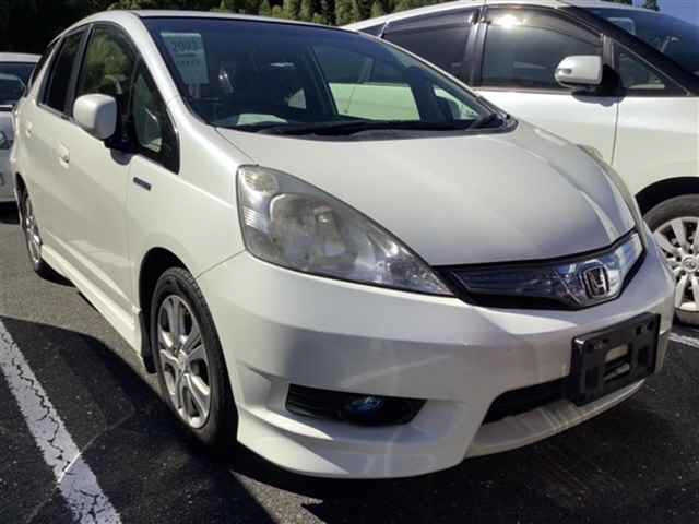 HONDA FIT SHUTTLE 2013