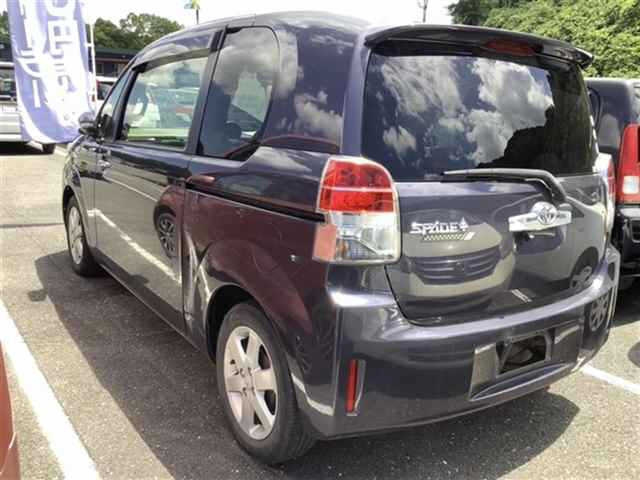 TOYOTA SPADE 2012