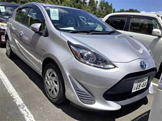 TOYOTA AQUA 2019