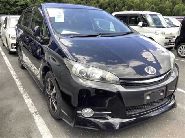 TOYOTA WISH 2013