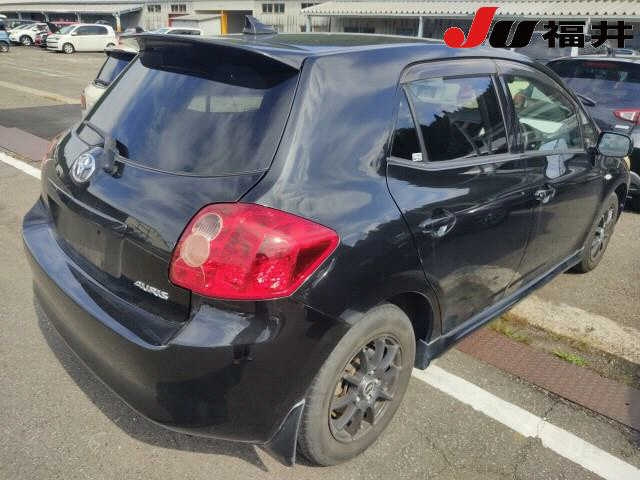 TOYOTA AURIS 2009