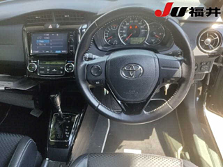 TOYOTA COROLLA FIELDER 2015