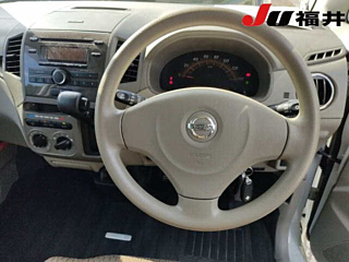 NISSAN ROOX 2012