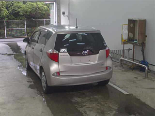 TOYOTA RACTIS 2012