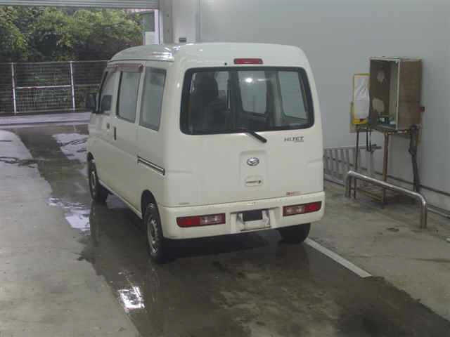 DAIHATSU HIJET VAN 2013