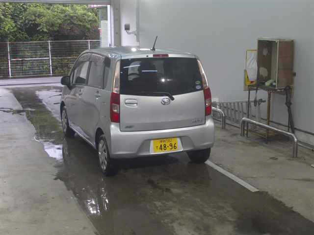 DAIHATSU MOVE 2013