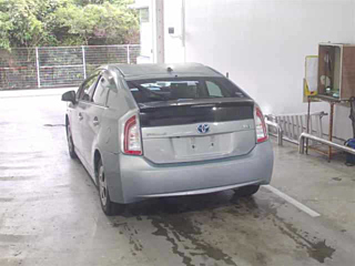 TOYOTA PRIUS 2013