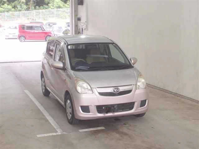 DAIHATSU MIRA 2011