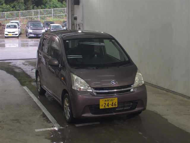 DAIHATSU MOVE 2011