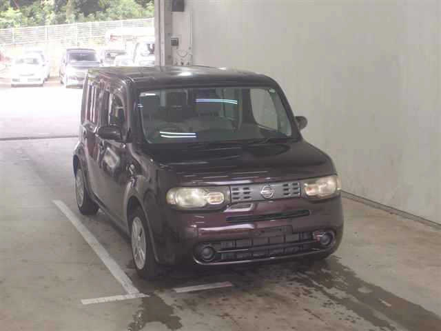 NISSAN CUBE 2010