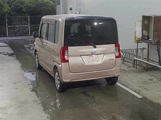 DAIHATSU TANTO 2016