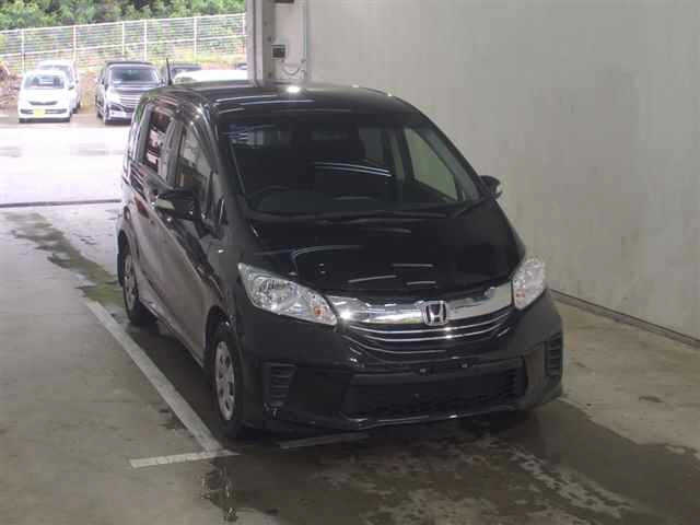 HONDA FREED 2014