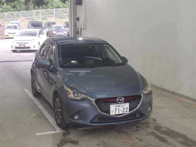MAZDA DEMIO 2015