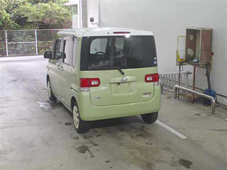 DAIHATSU TANTO 2012