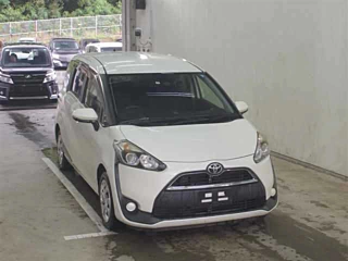 TOYOTA SIENTA 2017
