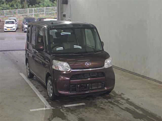 DAIHATSU TANTO 2014