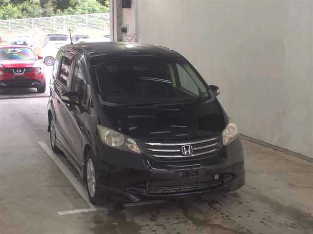 HONDA FREED 2008
