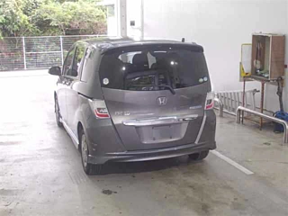 HONDA FREED 2012