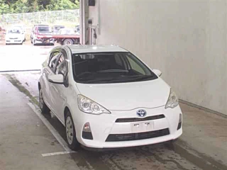 TOYOTA AQUA 2014