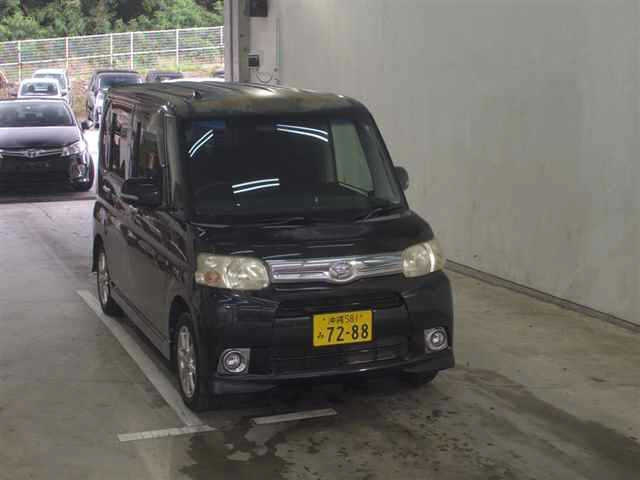DAIHATSU TANTO 2012