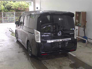 HONDA STEP WAGON 2012