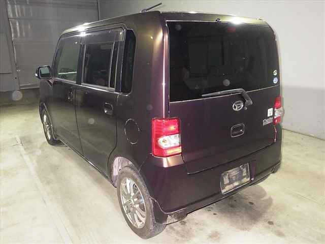 DAIHATSU MOVE CONTE 2011